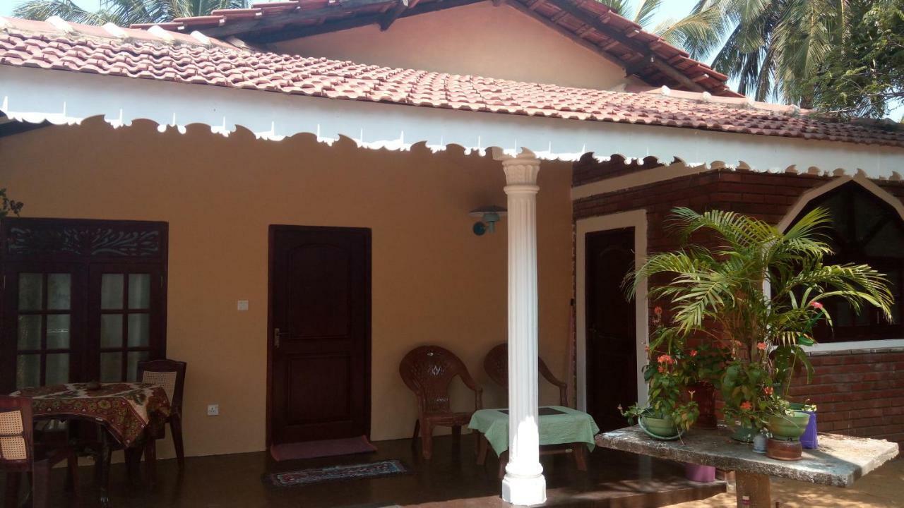 Sampathaa Residence Negombo Quarto foto